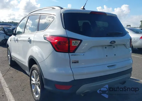 2019 Ford Escape Sel z USA, uszkodzony, nr VIN 1FMCU9HD6KUA65519